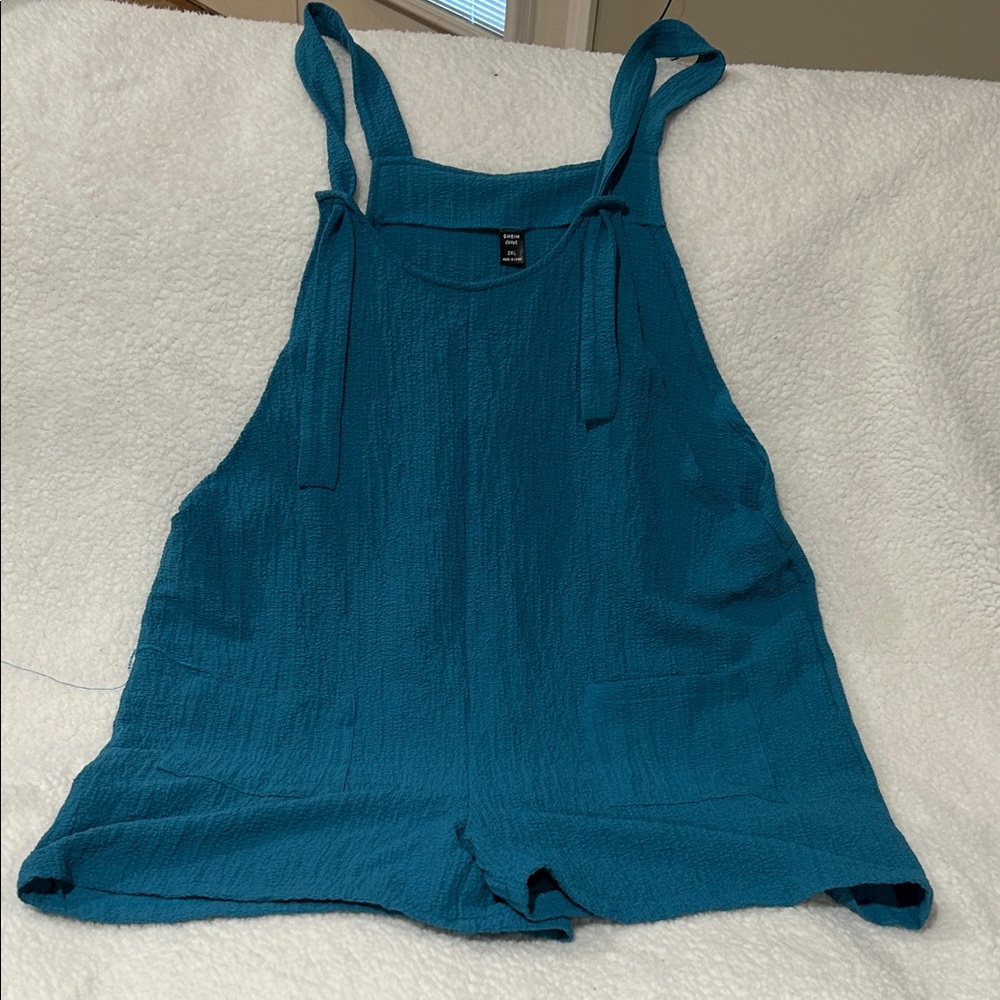 SHEIN Curve Textured Teal Top